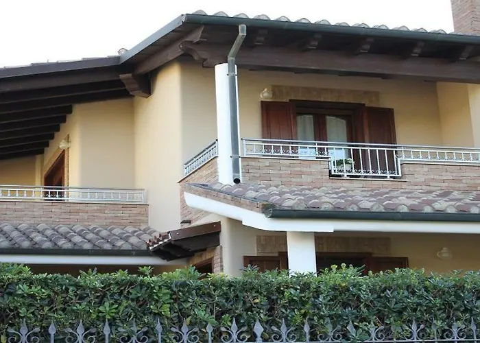 Martina Frühstückspension Assemini